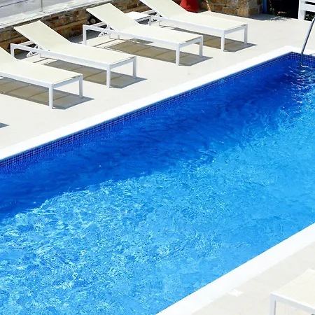 Dina Naxos * Agios Prokopios (Naxos)