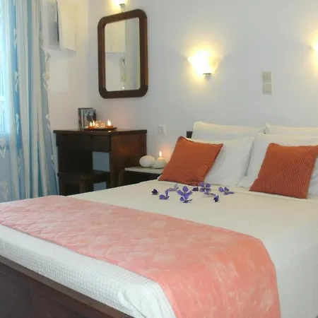 Dina Naxos * Agios Prokopios (Naxos)