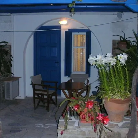 Apartment Dina Naxos *