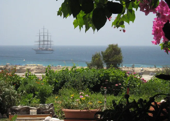 Dina Naxos Άγιος Προκόπιος